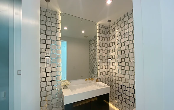 Floating Mirrors