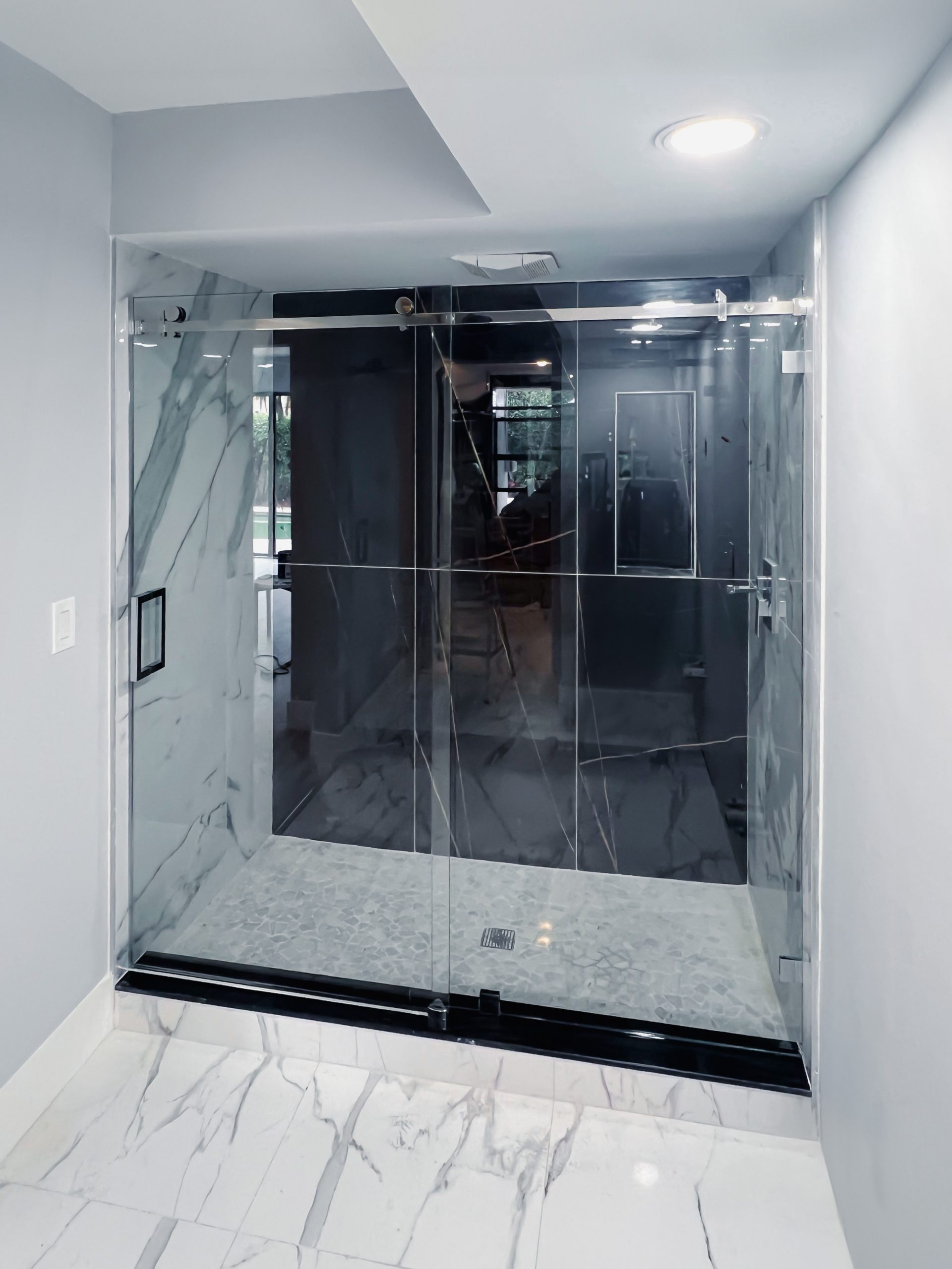 Serenity Shower 3/8” Clear Monolithic Tempered Glass