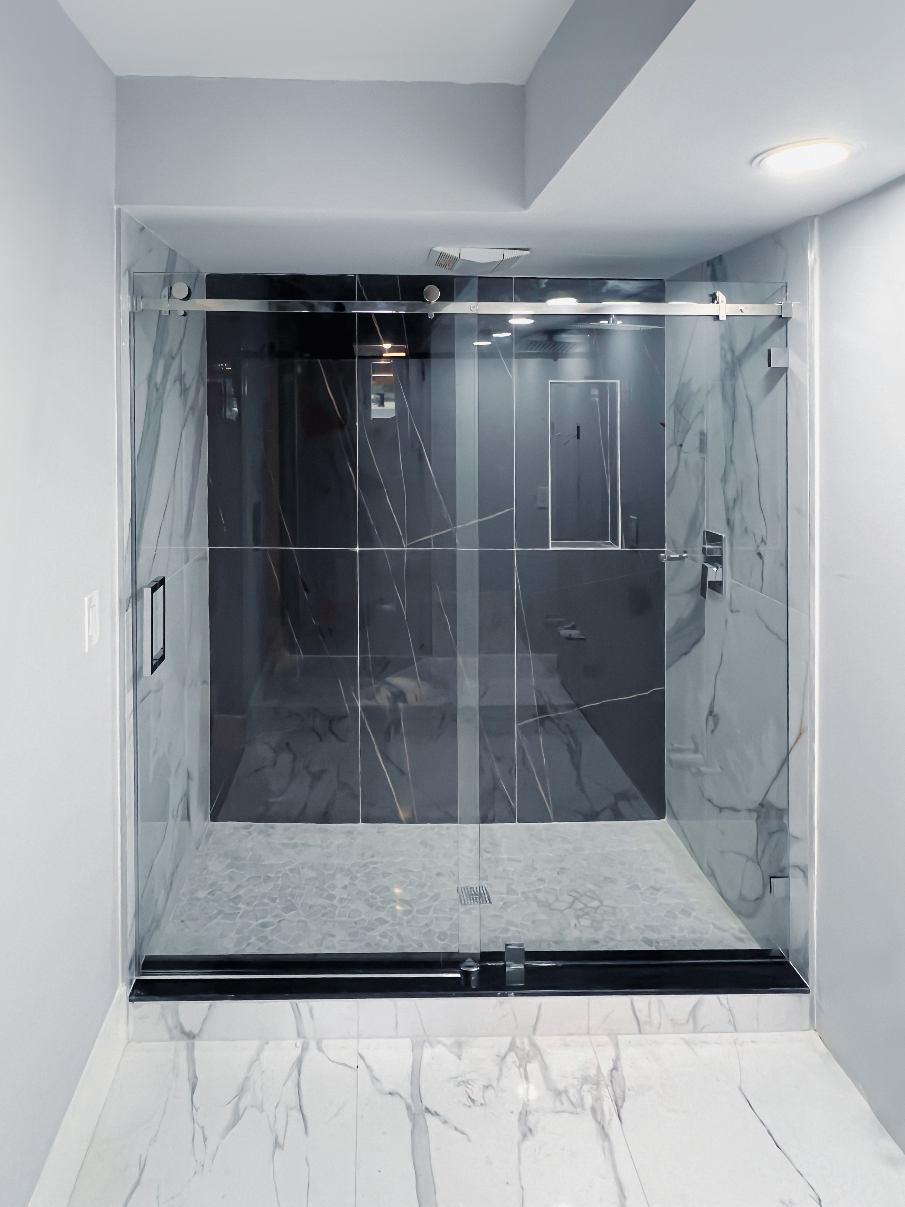 Serenity Shower 3/8” Clear Monolithic Tempered Glass