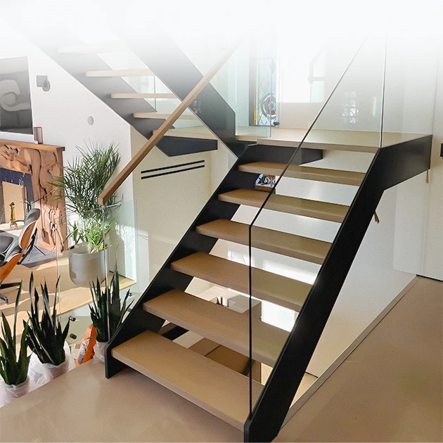 The San Diego floating stairs redefine modern design with their double lateral steel stringers—a perfect balance of structure and light.