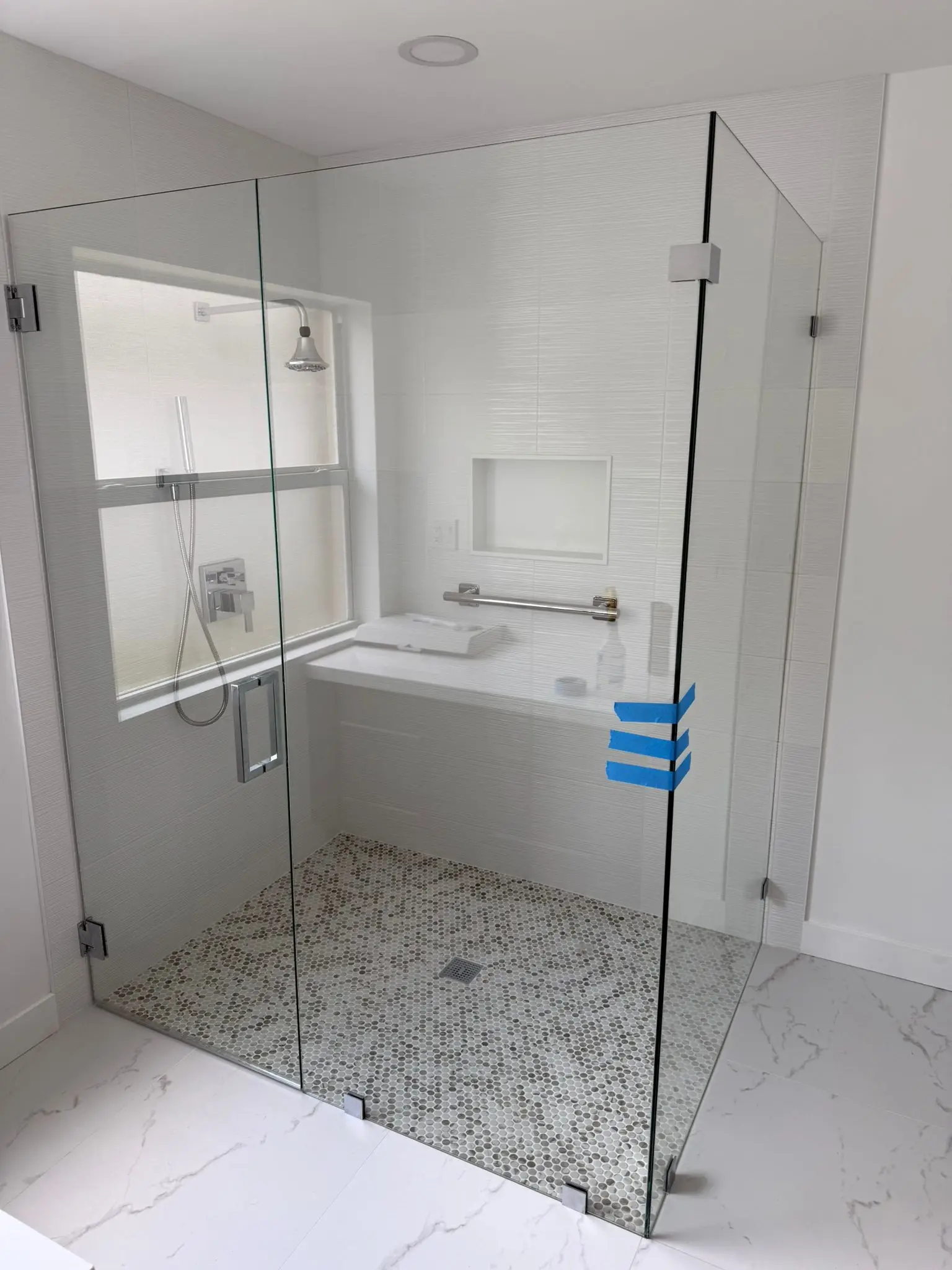 Shower Enlosure |  La Vita Way Residence