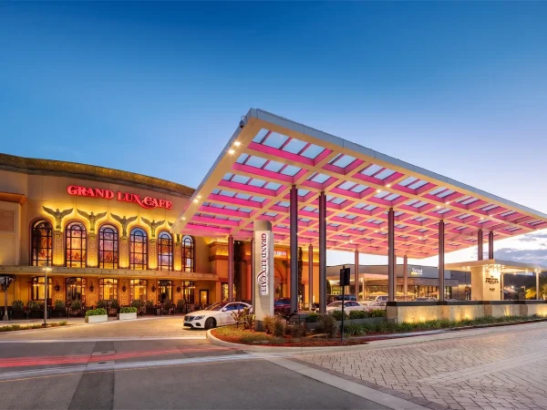 Beach Bunny / Boca Town Center | GC: R & R Construction