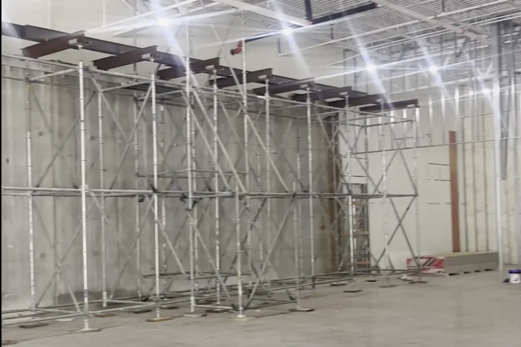 Mezzanine structure at the 2nd Swing Golf store, West Palm Beach